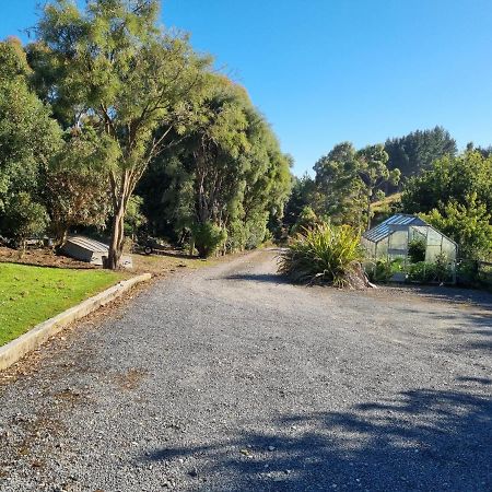 Catlins Lake Sanctuary Owaka Exterior foto